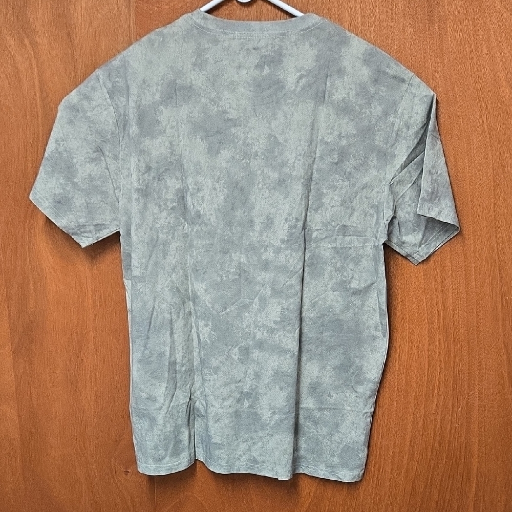 NWT Versace Men's Short Sleeve Tee in Marble Gray - Picture 2 of 4